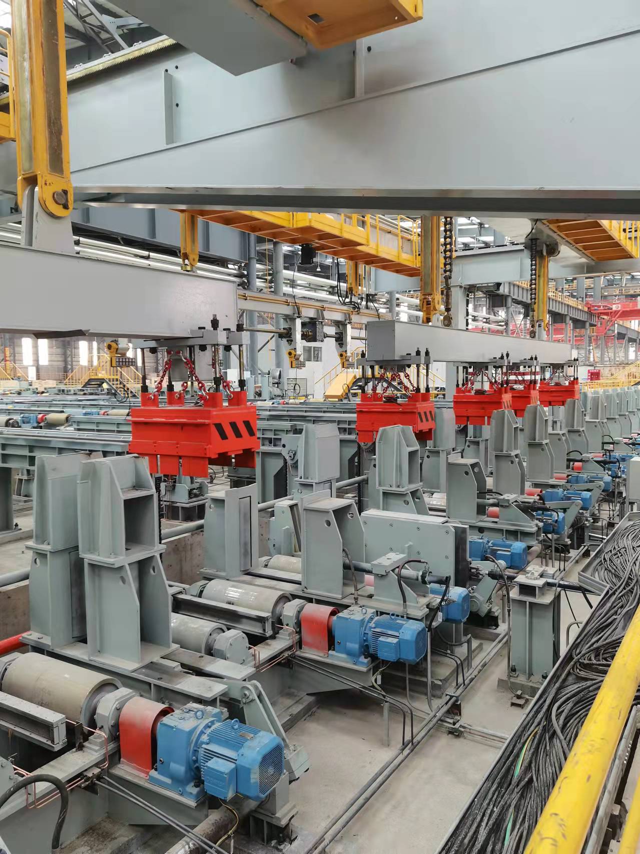 千豪吊型材，鋼軌自動(dòng)化生產(chǎn)線用電永磁鐵吊具